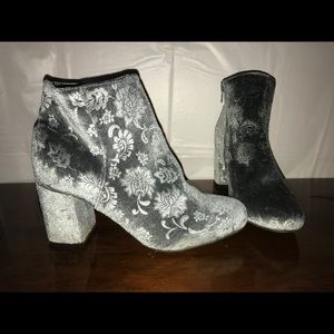 Size 6 silver velvet booties